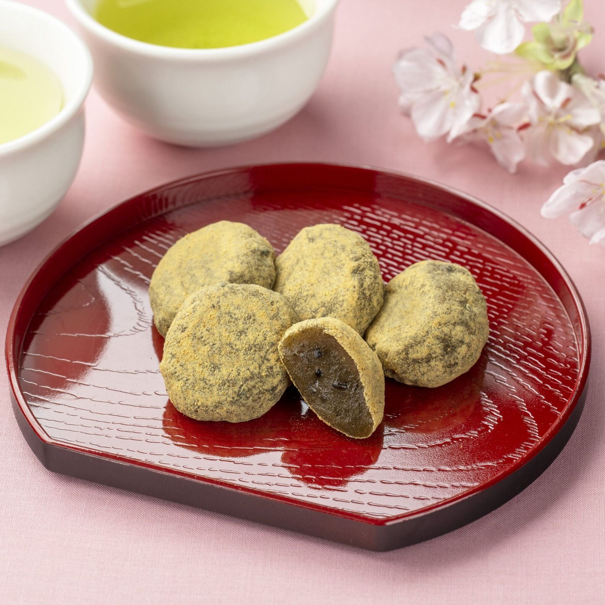 Seiki Japanese Mochi, Roasted Soybean and Black Sesame, 4.59 Ounce